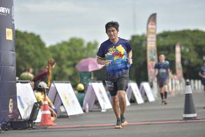 BIB: 421
                            <button type="button" onclick="openModal(4943084)" class="btn btn-primary btn-sm float-right btn-popup" data-toggle="modal" data-target=".modal-high-quality">
                        <i class="fas fa-shopping-cart"></i> Add to Cart
                    </button>
                                            <button type="button" onclick="isThisMe(4943084, true)" class="btn btn-success btn-sm float-right btn-popup btn-isme hidden" data-toggle="tooltip" data-placement="bottom" title="นี่คือรูปของคุณใช่ไหม คลิกที่นี่เพื่อเอาเข้าอัลบั้ม">
                        <i class="fas fa-plus"></i> Add to album
                    </button>
                    <button type="button" onclick="isThisMe(4943084, false)" class="btn btn-warning btn-sm float-right btn-popup btn-isnotme hidden">
                        <i class="fas fa-ban"></i> Remove from album
                    </button>